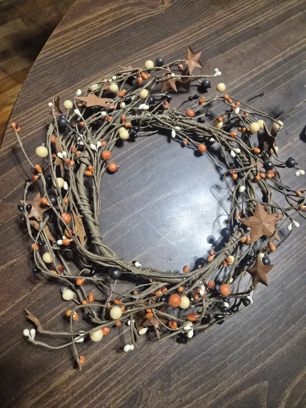 Autumn Berry Twig with Stars - Neutral Orange Black Cream